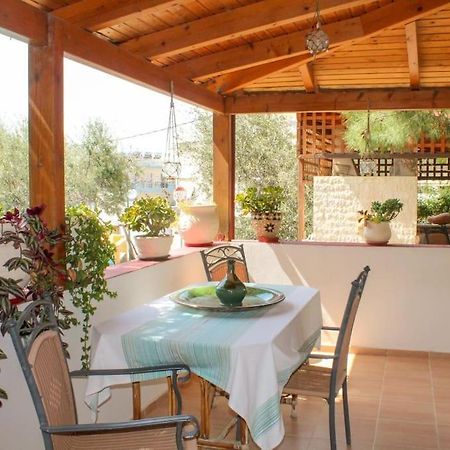 Afroditi'S Guest House Ираклио Екстериор снимка