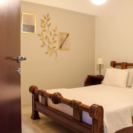 Afroditi'S Guest House Ираклио Екстериор снимка