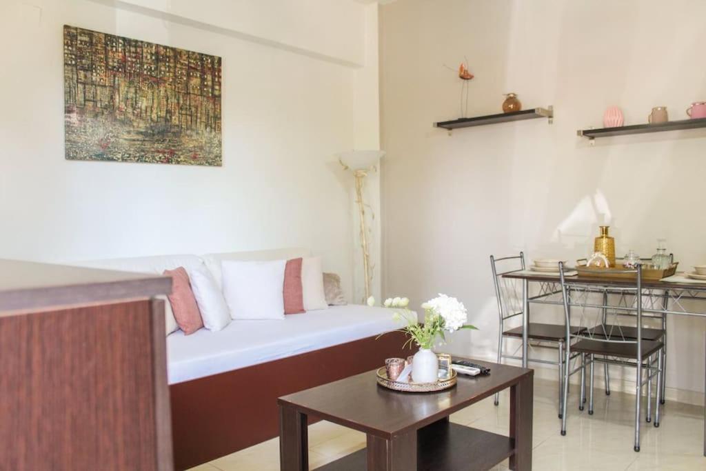 Afroditi'S Guest House Ираклио Екстериор снимка