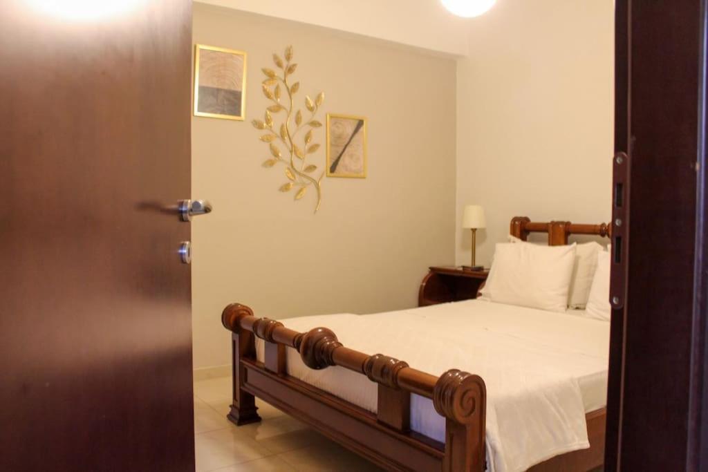 Afroditi'S Guest House Ираклио Екстериор снимка